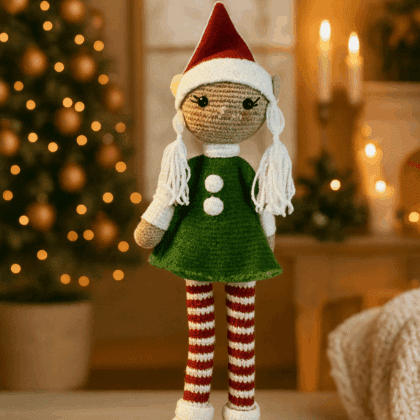 Karácsonyi manó lány – kézzel horgolt skandináv dekoráció